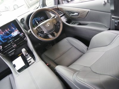 صورة مصغرة 69 لـ 2025 TOYOTA ALPHARD