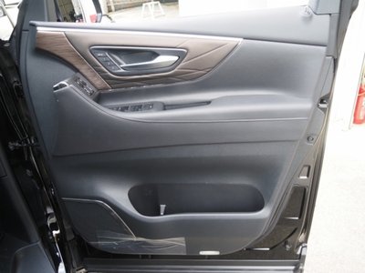صورة مصغرة 67 لـ 2025 TOYOTA ALPHARD