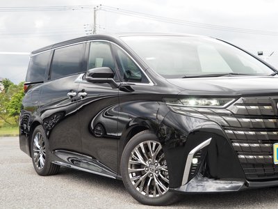 TOYOTA ALPHARD - 8