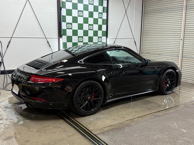 PORSCHE 911 - 6