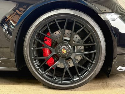 PORSCHE 911 - 9