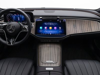 MERCEDES-BENZ E-CLASS - 4