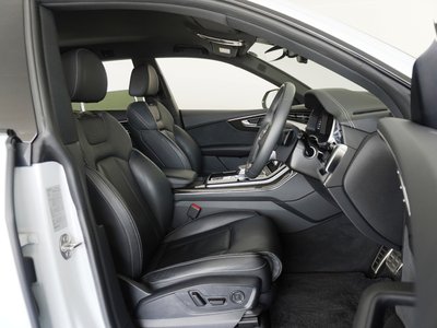 2024 AUDI Q8 — миниатюра 12