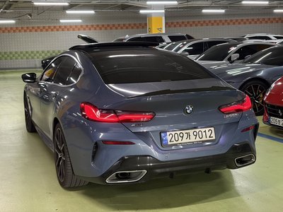 BMW 8 SERIES - 4