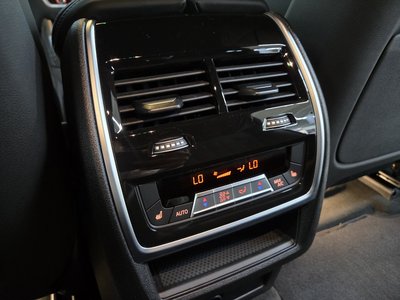 2025 BMW X6 缩略图 15