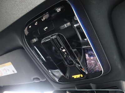 صورة مصغرة 129 لـ 2023 Mercedes-BENZ C-CLASS
