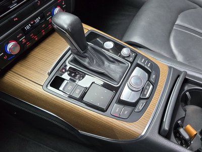 2015 AUDI A7 — фото 9