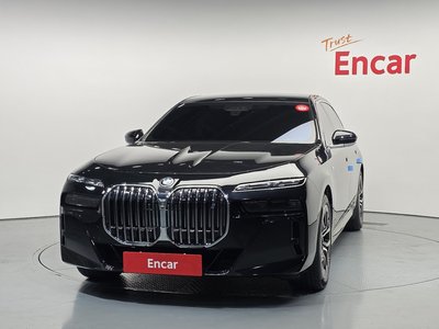 BMW I7 - 2