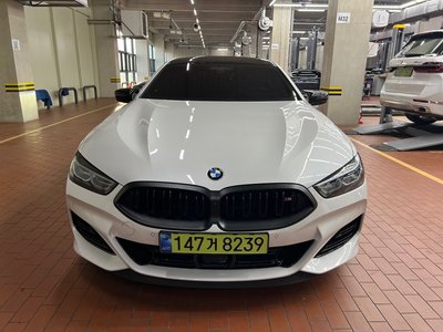 BMW 8 SERIES - 2