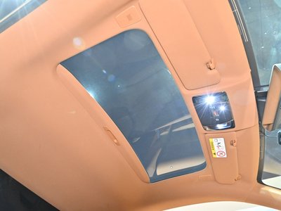 2019 Lexus LC photo 9