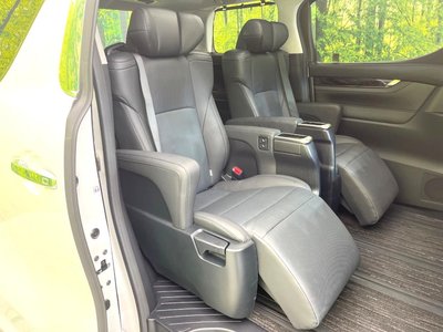 صورة 9 لـ 2022 TOYOTA ALPHARD