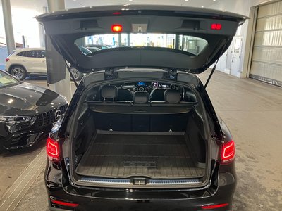 MERCEDES-BENZ GLC - 10