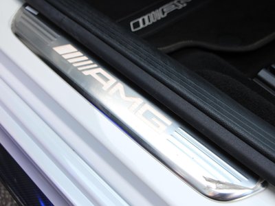 MERCEDES-BENZ GT AMG - 10