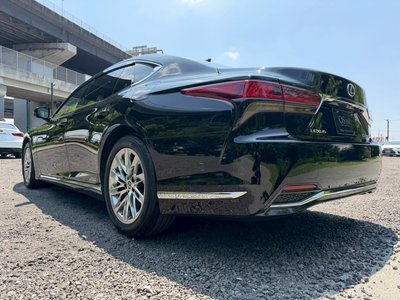 2021 Lexus LS — миниатюра 26