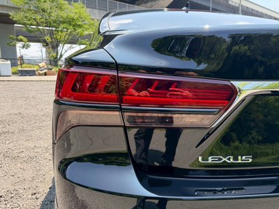2021 Lexus LS — миниатюра 23