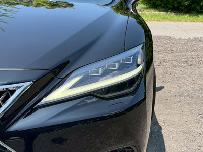 2021 Lexus LS photo 4