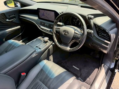 2021 Lexus LS — миниатюра 38