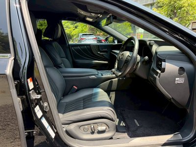 2021 Lexus LS — миниатюра 29