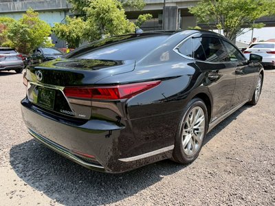 2021 Lexus LS — миниатюра 19