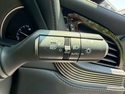 2021 Lexus LS — миниатюра 34