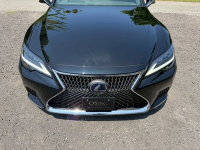 2021 Lexus LS — миниатюра 17