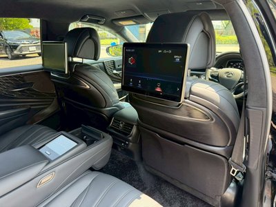 2021 Lexus LS — миниатюра 64
