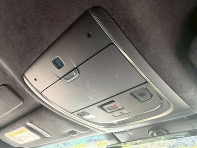 2021 Lexus LS — миниатюра 62