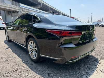 2021 Lexus LS — миниатюра 25