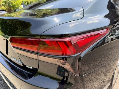 2021 Lexus LS — миниатюра 20