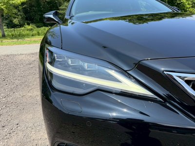 2021 Lexus LS photo 10