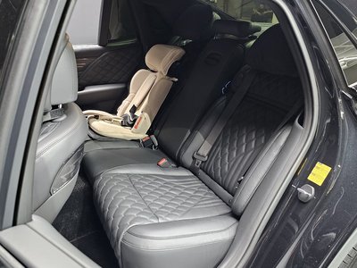 صورة مصغرة 11 لـ 2025 Genesis G90 (RS4)