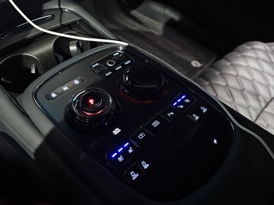 صورة 9 لـ 2025 Genesis G90 (RS4)
