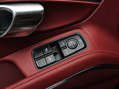 2023 Porsche 718 — миниатюра 21
