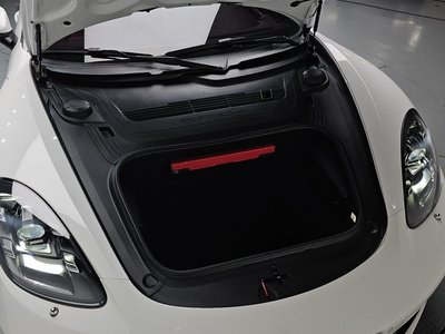 صورة 7 لـ 2023 Porsche 718