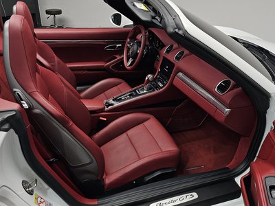 2023 Porsche 718 — миниатюра 16