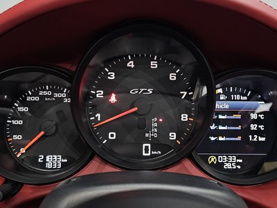 2023 Porsche 718 — миниатюра 11