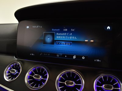 MERCEDES-BENZ E-CLASS - 10