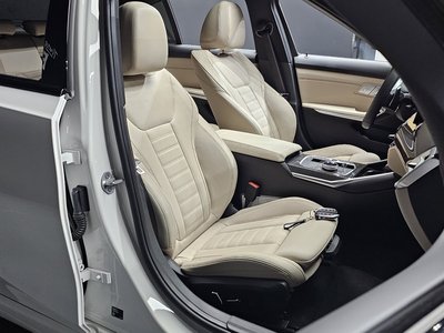 صورة مصغرة 12 لـ 2025 BMW 3 SERIES