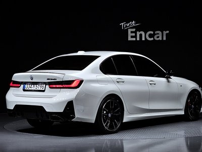 2025 BMW 3 SERIES — фото 3