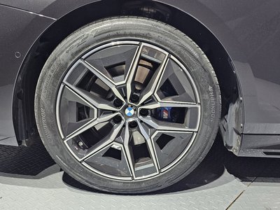 BMW 5 SERIES - 6