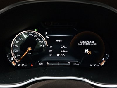 GENESIS G80 (RG3) - 8
