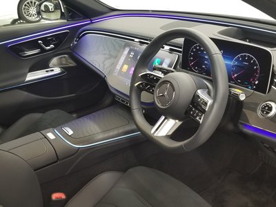 صورة 8 لـ 2024 Mercedes-BENZ E-CLASS