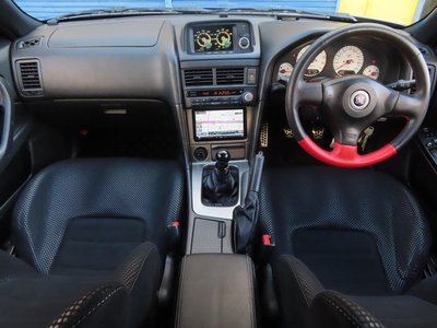 2001 Nissan SKYLINE GT-R 照片 2