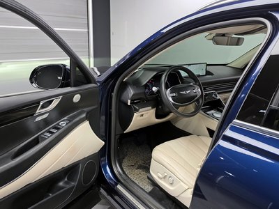 GENESIS GV80 - 10