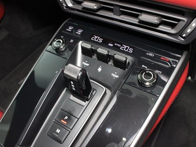 صورة مصغرة 48 لـ 2020 Porsche 911