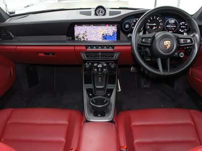 صورة مصغرة 33 لـ 2020 Porsche 911