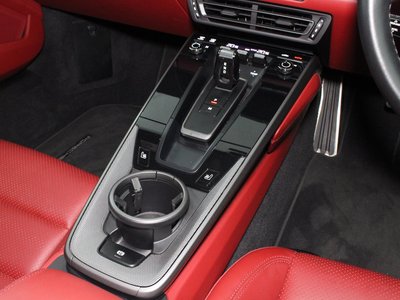صورة مصغرة 36 لـ 2020 Porsche 911