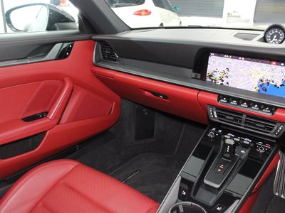 صورة مصغرة 37 لـ 2020 Porsche 911
