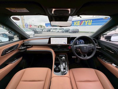 صورة 5 لـ 2024 Toyota CROWN SPORT