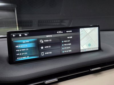 2022 Genesis GV70 — миниатюра 14
